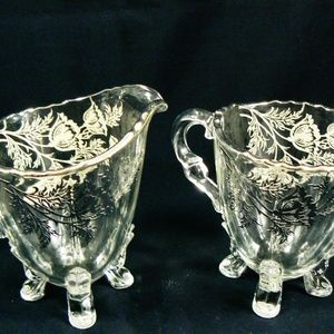 VINTAGE SILVER CITY FLANDERS FLOWERS CLEAR GLASS FOOTED SUGAR BOWL & CREAMER SET